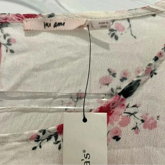 Francesca's Pink Floral Print 3/4 Sleeve Top - Picture 2 of 10